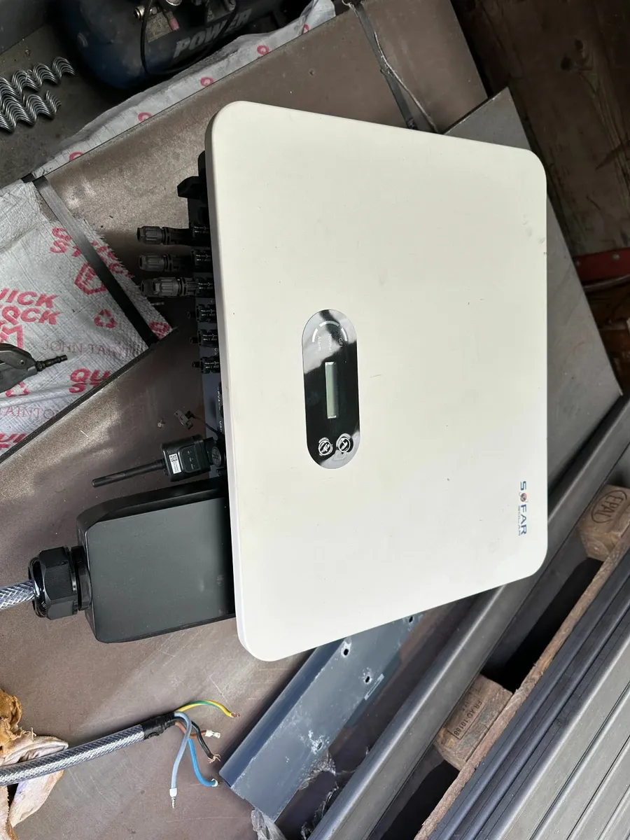 Solar Inverter - Image 2