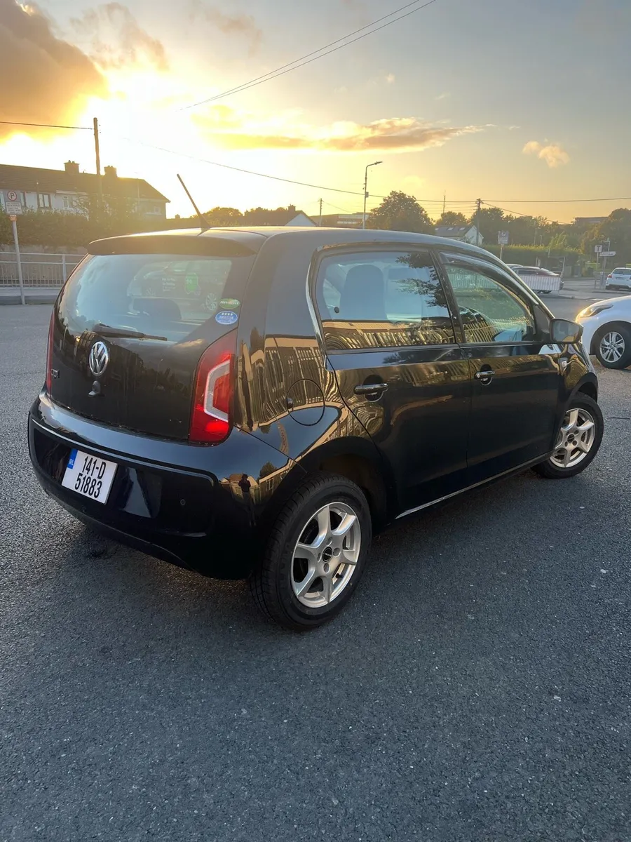Volkswagen UP! Automatic 1L - Image 4