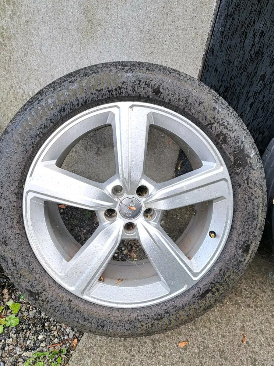 Audi etron alloys 20" - Image 2
