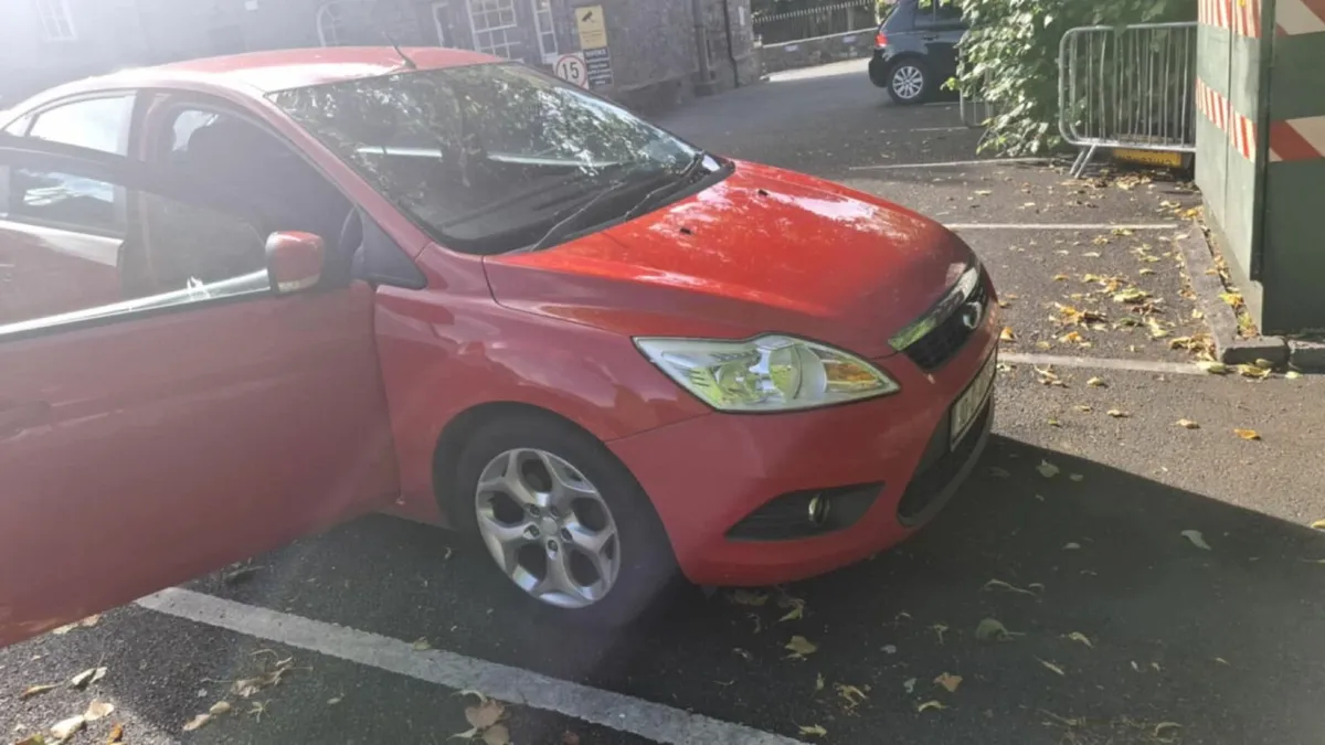 Ford Focus 2010 - Image 1