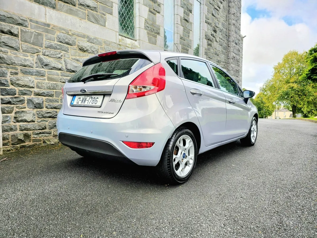 Ford Fiesta Automatic - Image 4