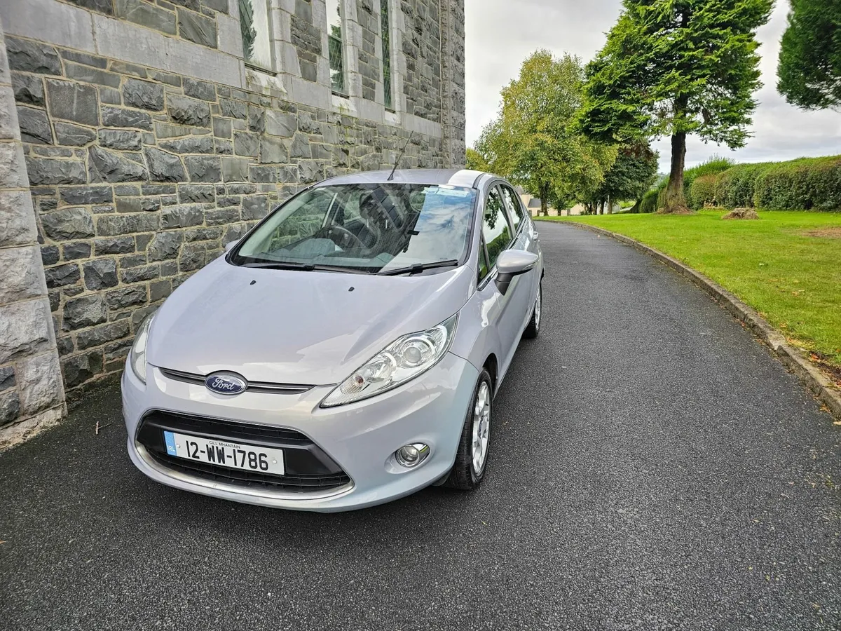 Ford Fiesta Automatic - Image 2