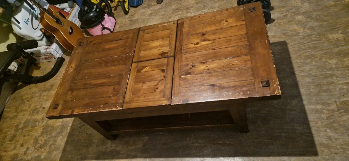 Solid wood coffee table - Image 3