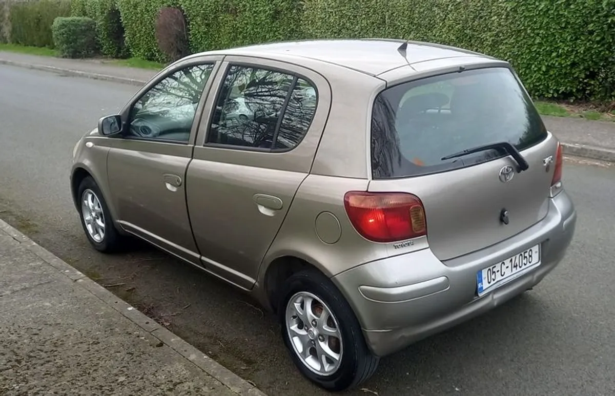 Toyota Yaris Nct 18 Aug 2026 - Tax 11/2025 - Image 4