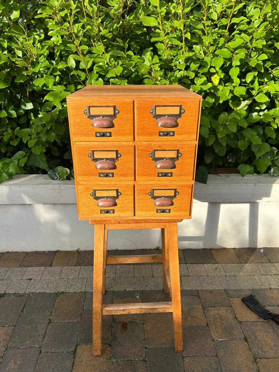 Antique oak library index card holder - Image 1