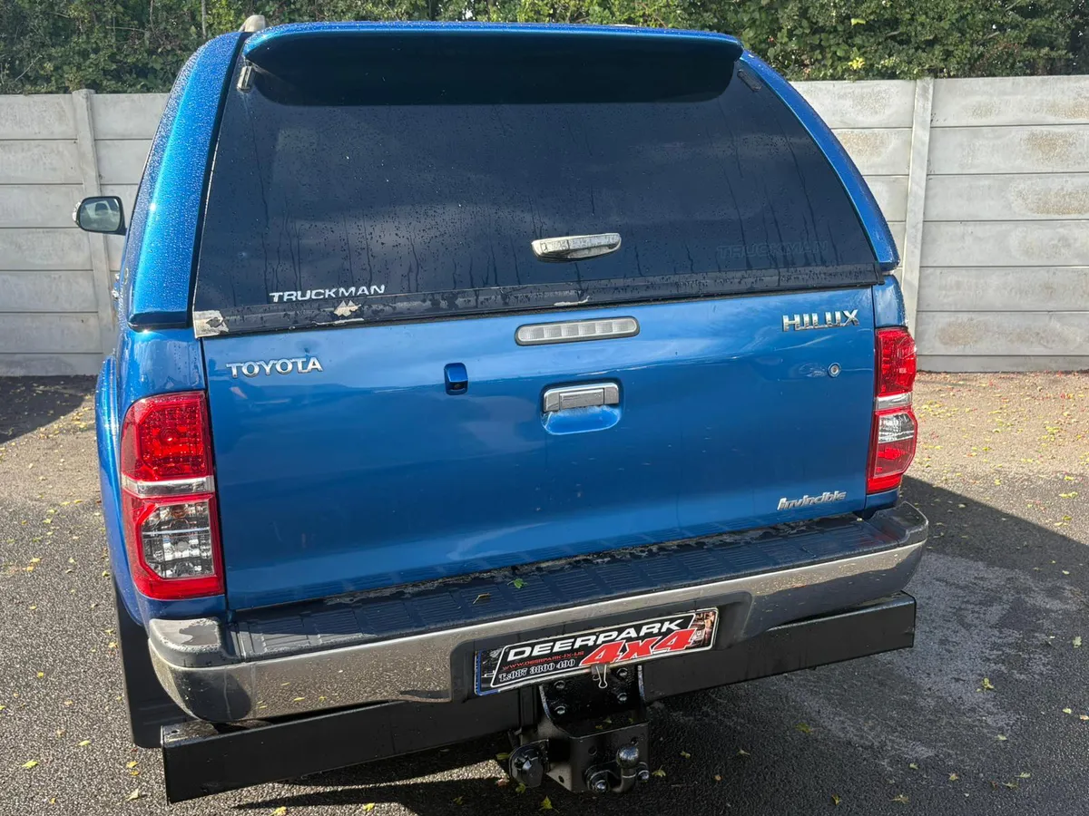 2015 Toyota Hilux 3.0 D4D INVINCIBLE Crewcab - Image 4