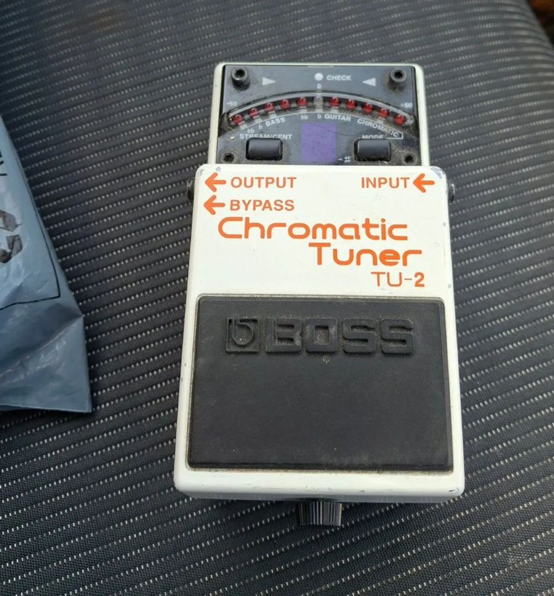 Boss Tu-2 Tuner