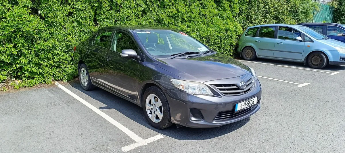Toyota Corolla 1.3 Petrol Manual  kms - Image 1
