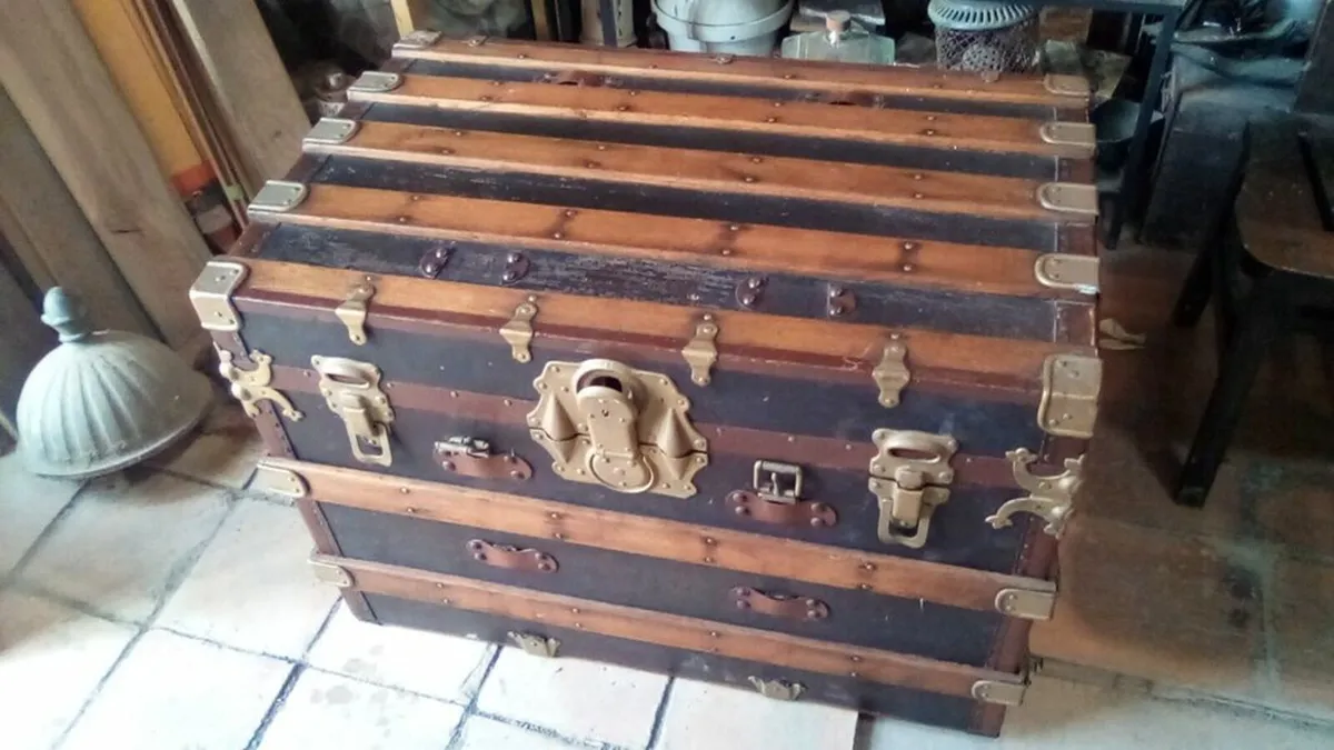 Antique - Image 4