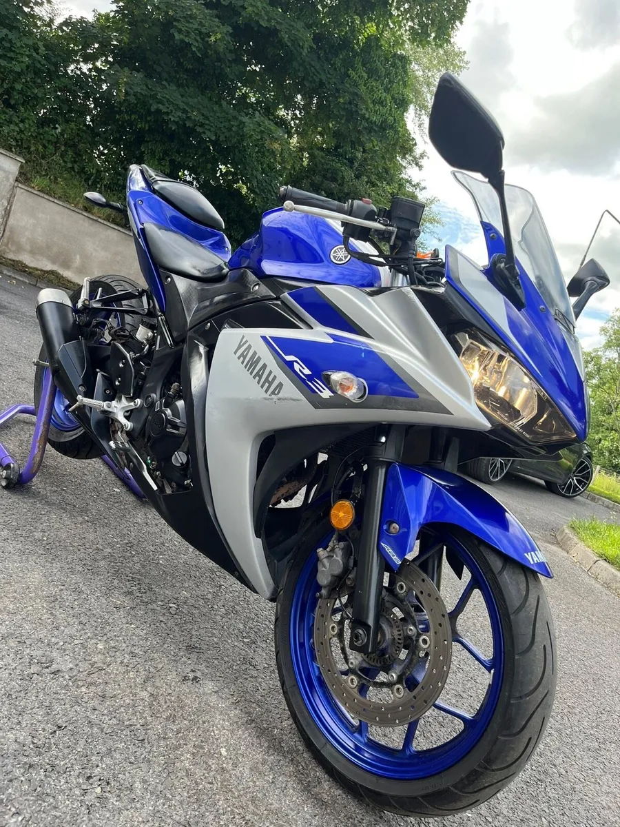 Yamaha R3 - Image 1