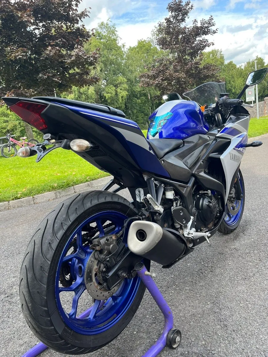 Yamaha R3 - Image 3