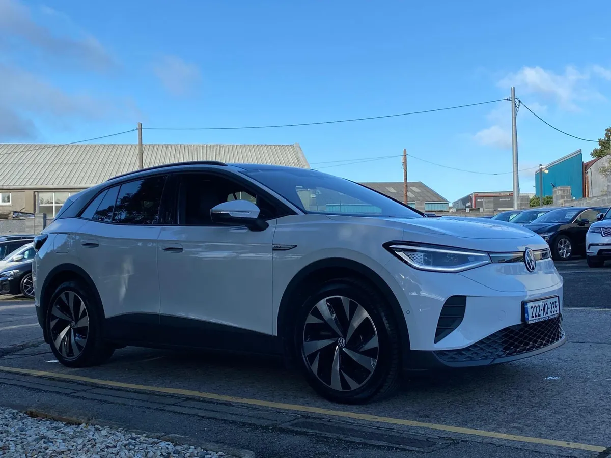 2022 Volkswagen ID.4 - Image 4