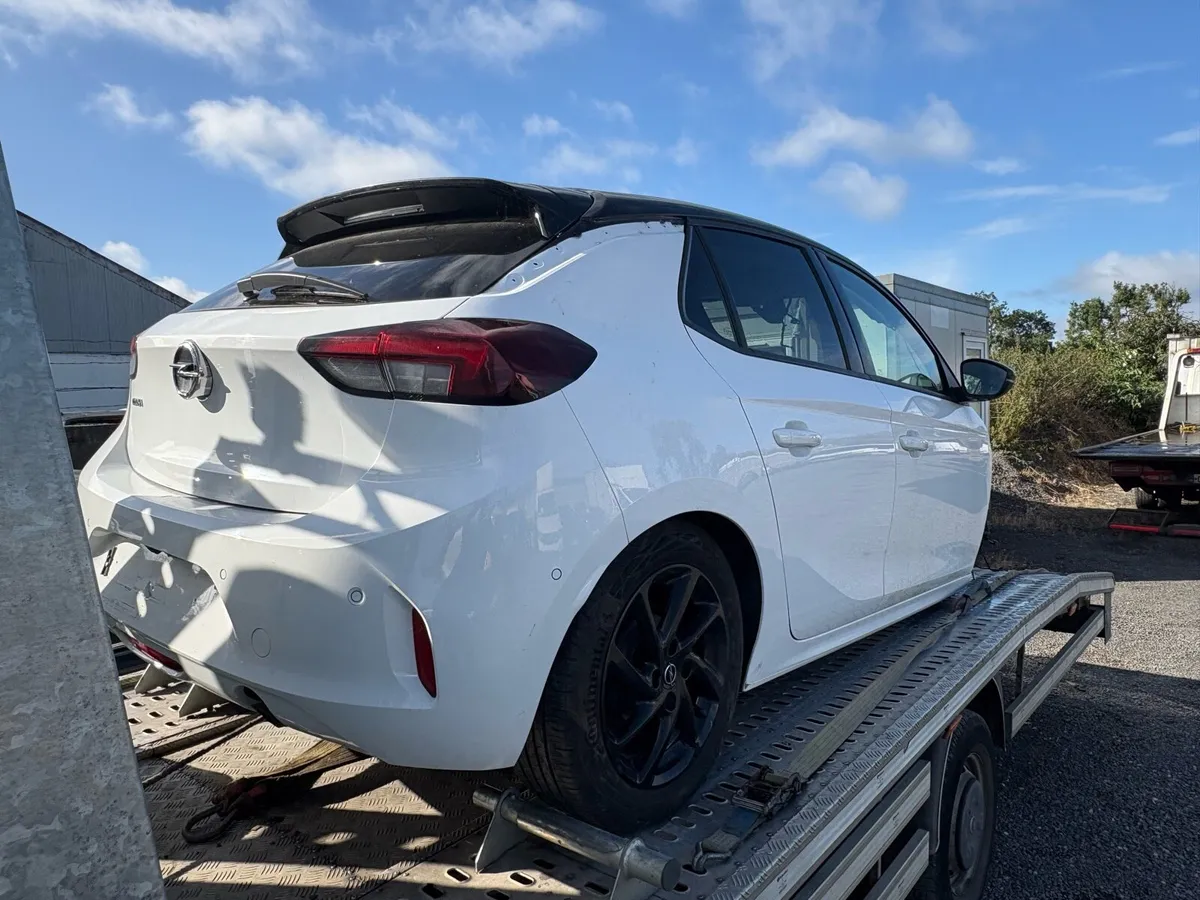 2023 Opel Corsa 1.2 Petrol Breaking CAT B - Image 3