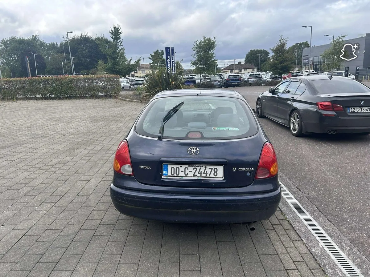 Toyota Corolla - Image 3