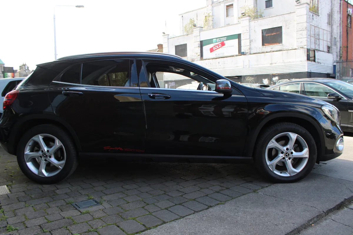 Mercedes-Benz GLA 200d PREMIUM+SPORT AUTO 2018 - Image 4