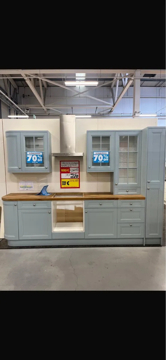 Display kitchen - Image 1