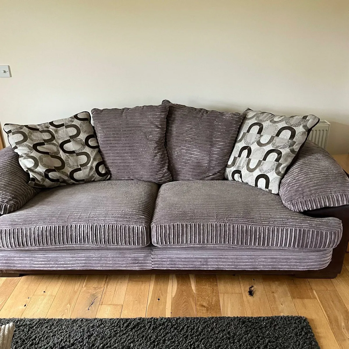 3 + 2 seater sofa set - Image 1