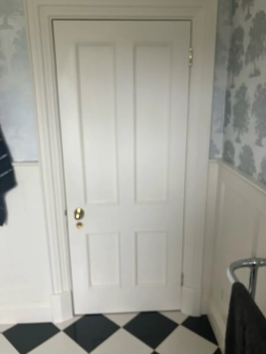 Door - Image 4