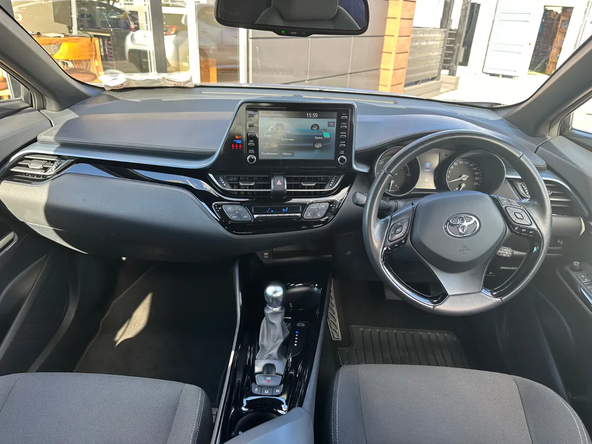High Spec - Self Charge Hybrid - Facelift model - Image 2
