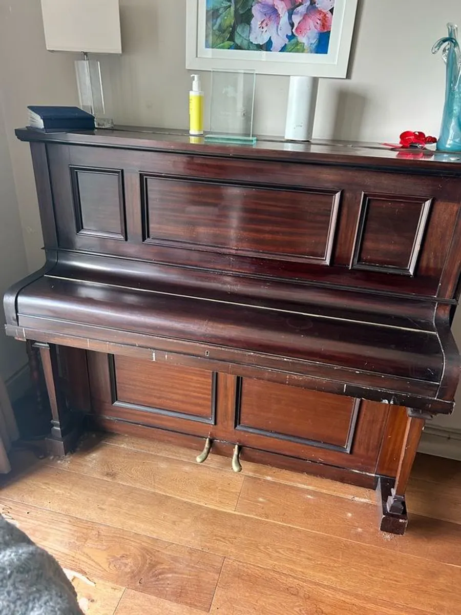 piano - Image 2