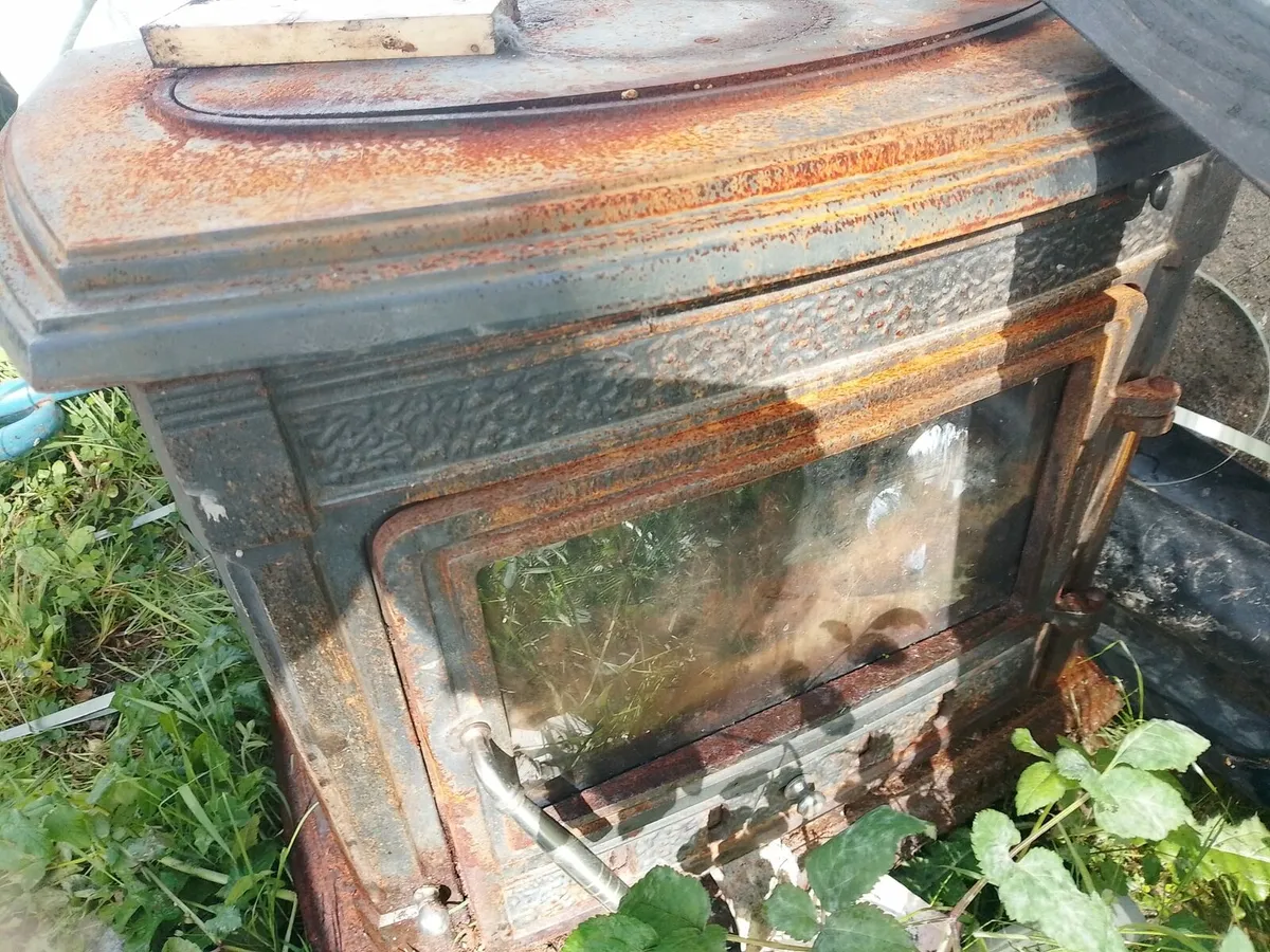 Stove - Image 2