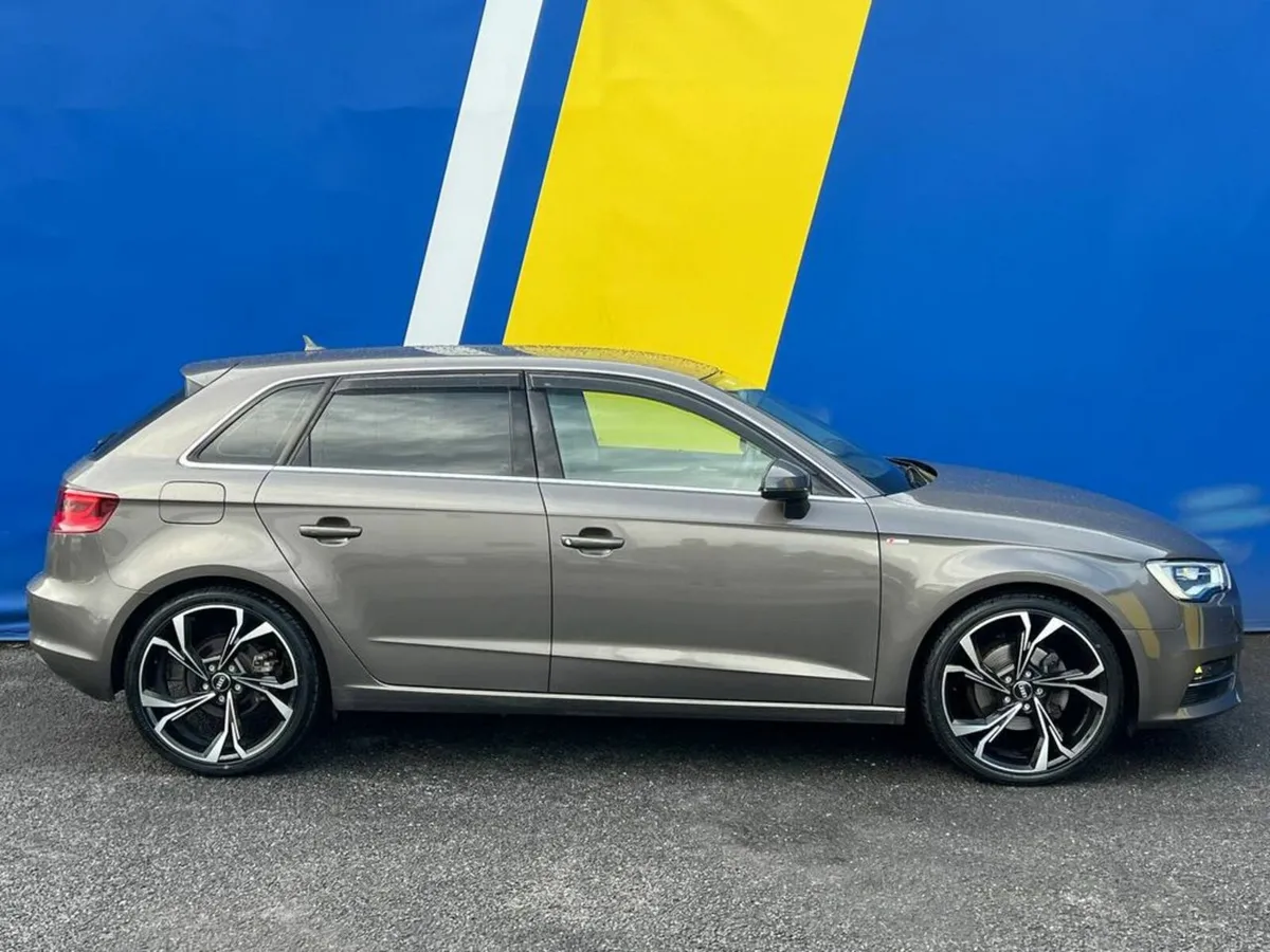Audi A3 S-LINE PACK SPORT 1.4 TFSI AUTO // NEW 19" - Image 2