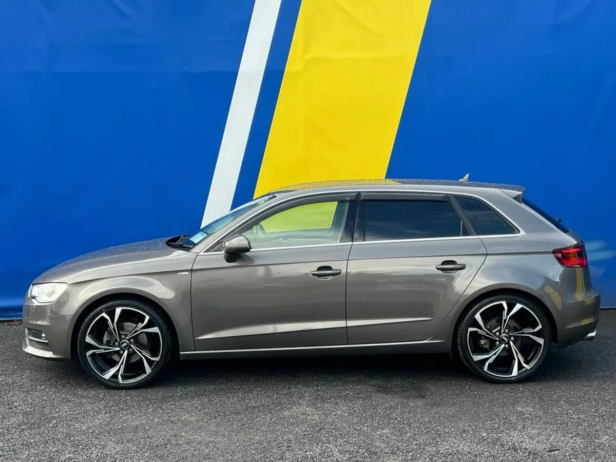 Audi A3 S-LINE PACK SPORT 1.4 TFSI AUTO // NEW 19" - Image 3