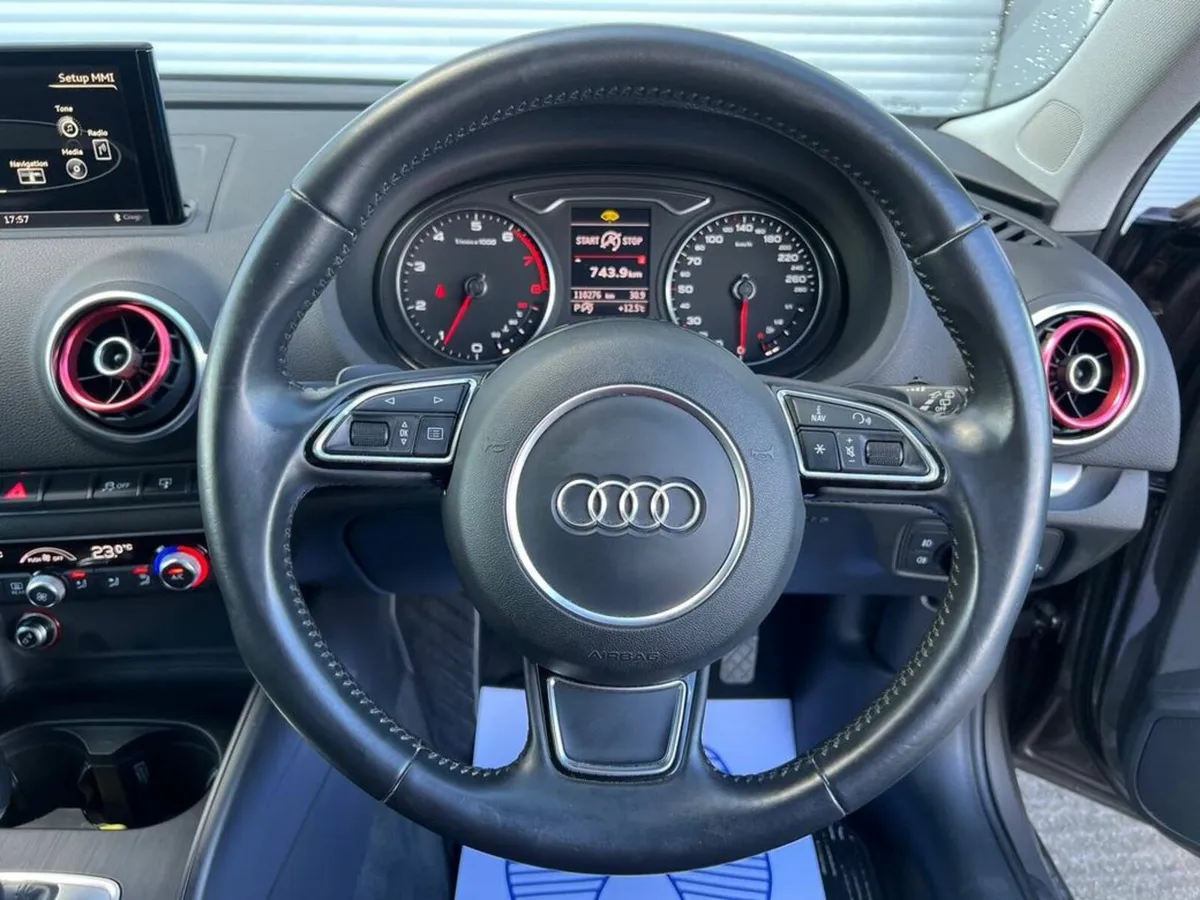 Audi A3 S-LINE PACK SPORT 1.4 TFSI AUTO // NEW 19" - Image 4