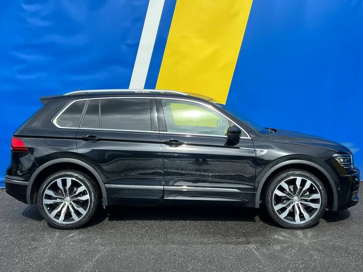 Volkswagen Tiguan R-LINE 4MOTION 2.0 TDI AUTO // D - Image 2
