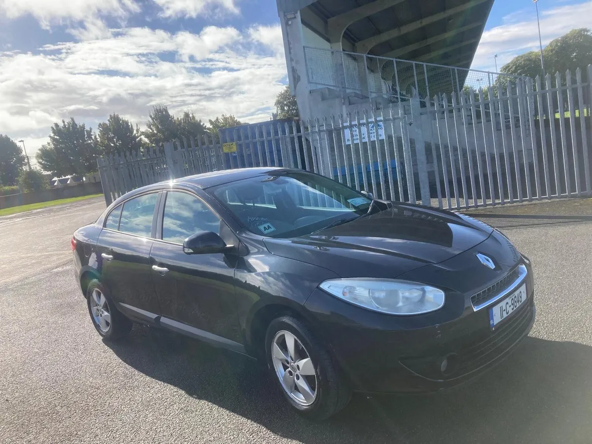 Renault Fluence 2011 only 170000kms NCT 9/26 - Image 4