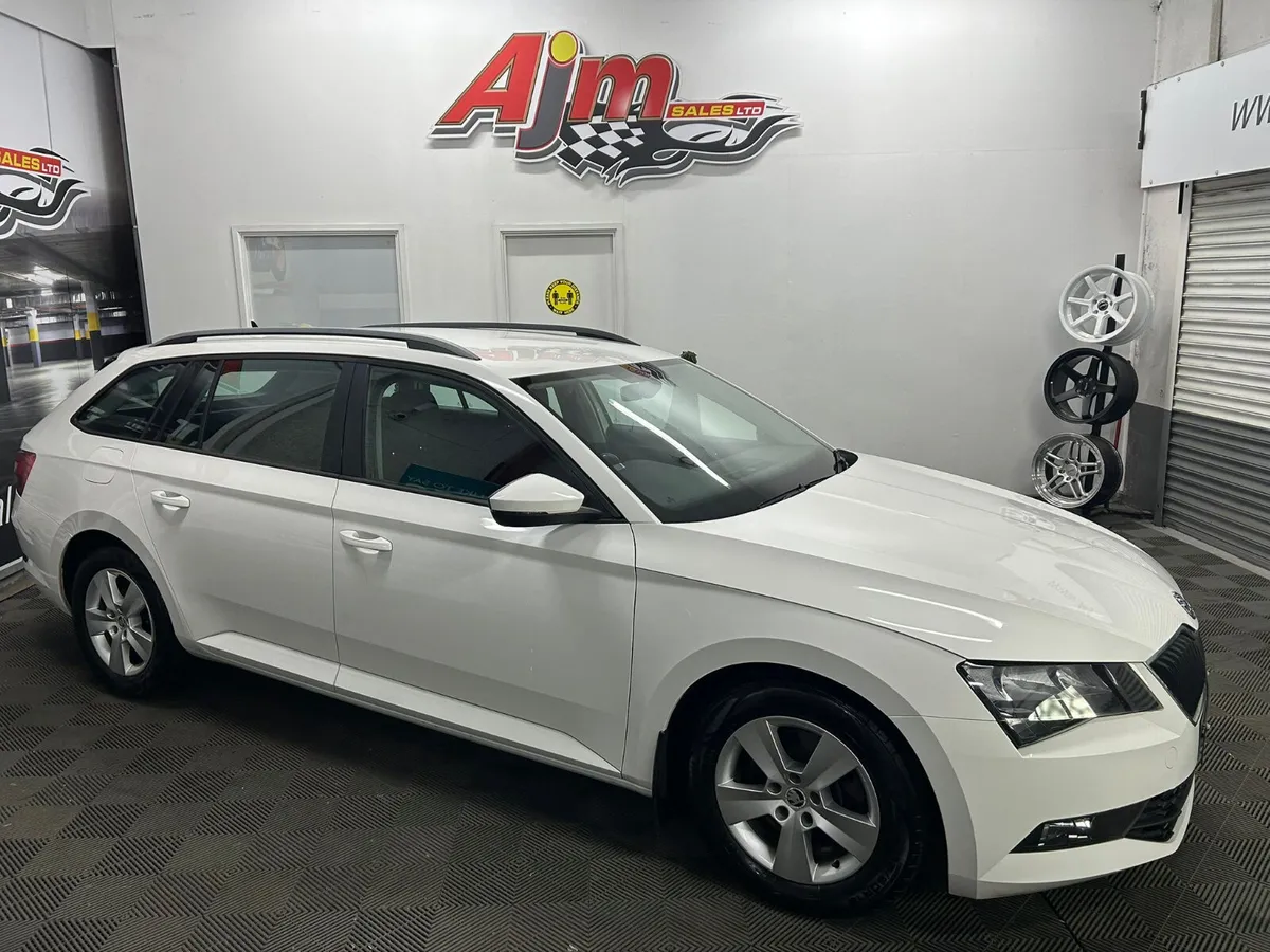 SKODA SUPERB TDI S 1.6 6 SPEED MANUAL 2016 - Image 4