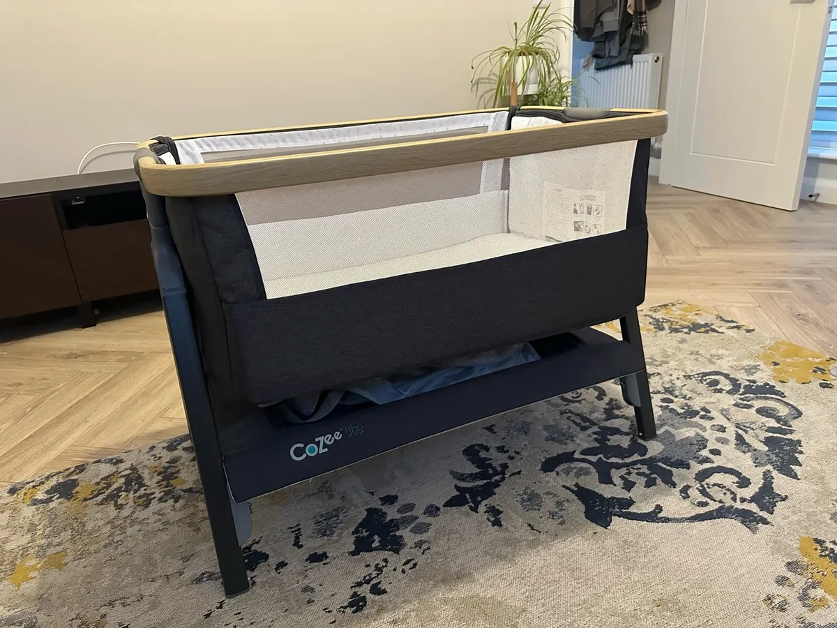 Tutti Bambini CoZee Lite Bedside Crib for sale - Image 2