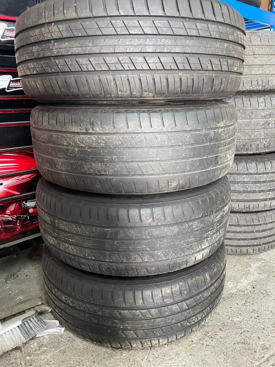 Volkswagen Touareg Alloys 5x120 18 inch - Image 4