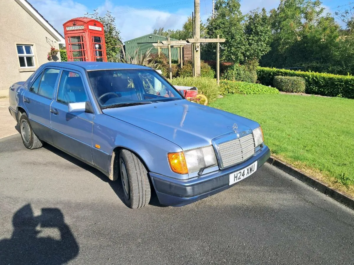Mercedes e300d - Image 1