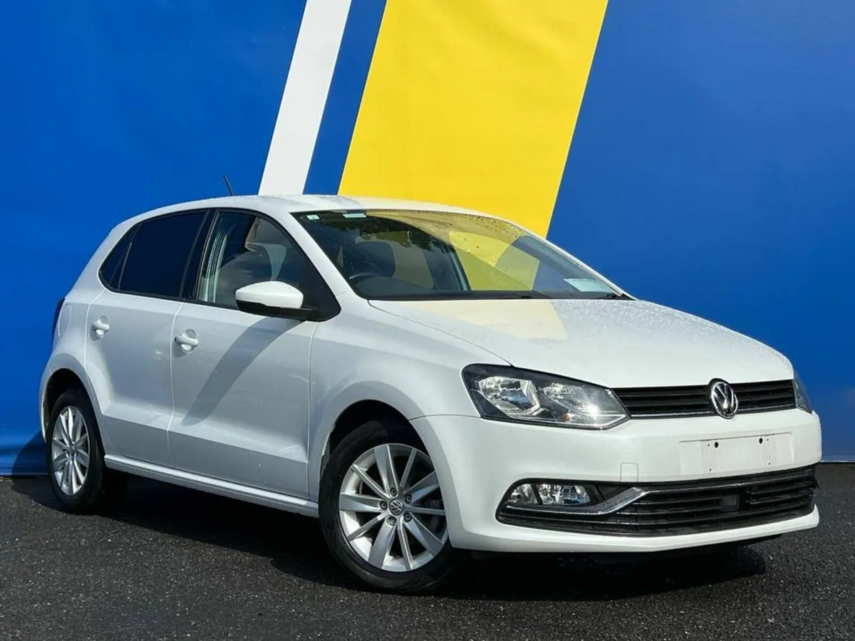 Volkswagen Polo COMFORTLINE 1.2 TSI AUTO // FULL S - Image 1