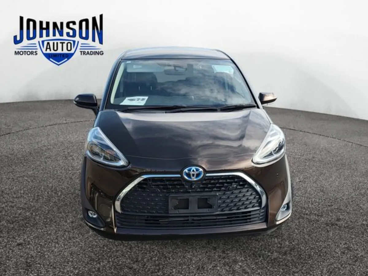 Toyota Sienta 1.5 Petrol Auto - Image 3