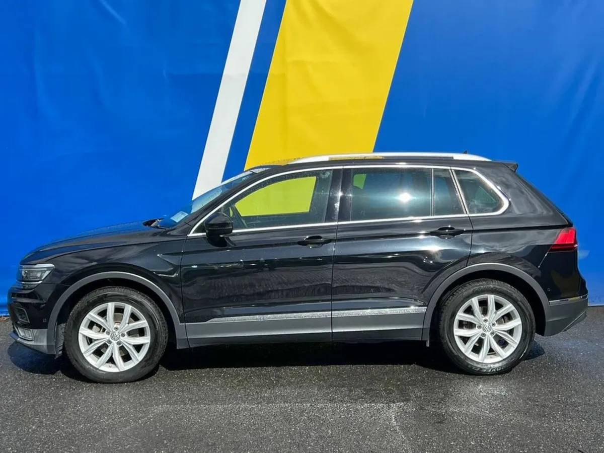 Volkswagen Tiguan HIGHLINE 1.4 TSI AUTO // HEATED - Image 3