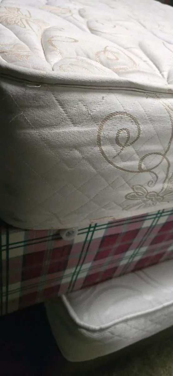 Double beds and mattress - Image 1