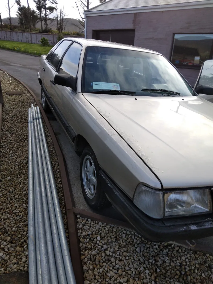 Audi 100 - Image 2