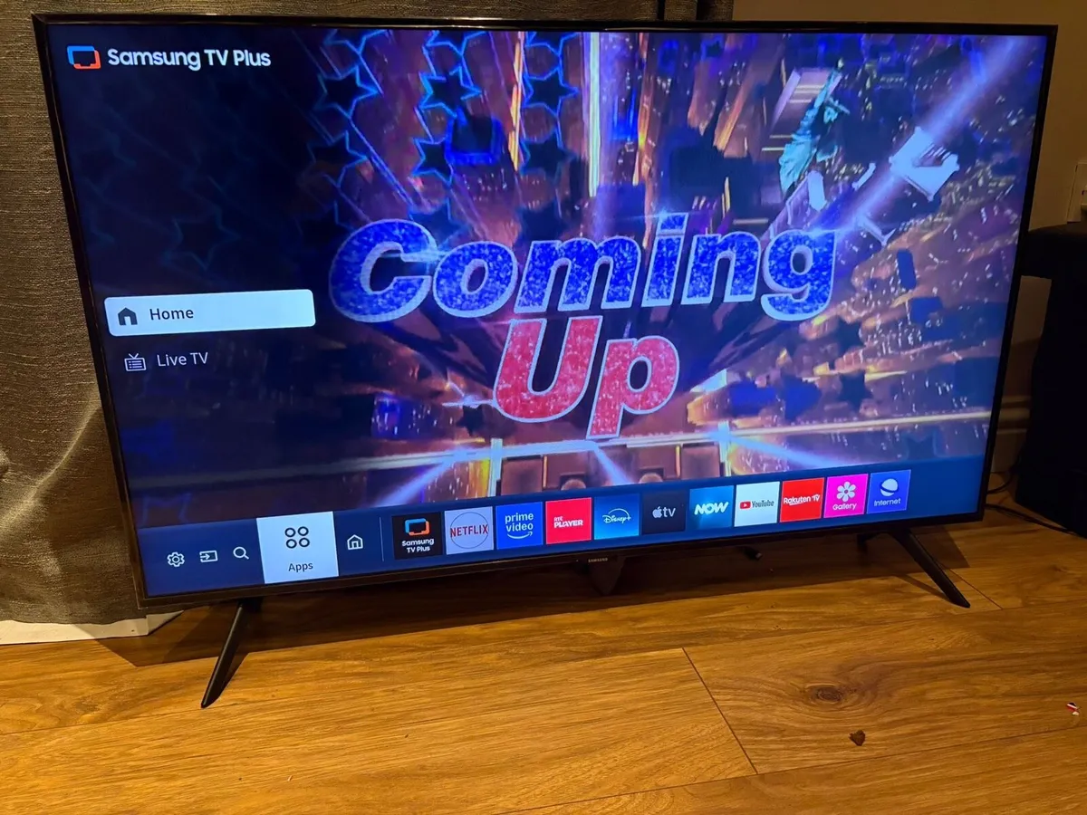 43 Inch Smart Tv - Image 1