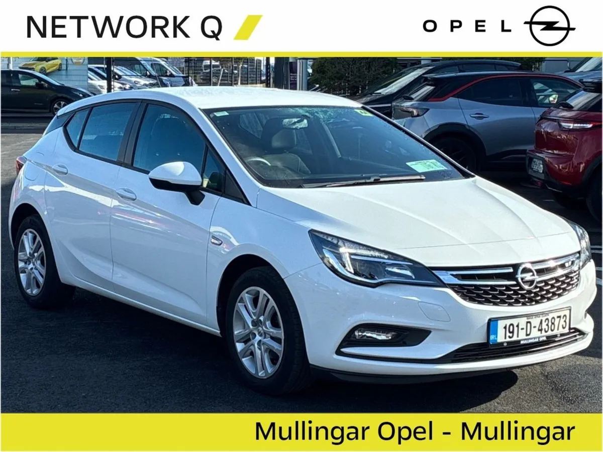 Opel Astra 1.0e Petrol 5Dr - Check out our Reviews - Image 1