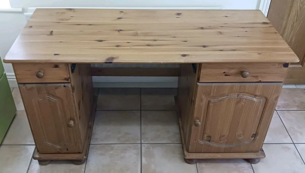 Desk - Image 1