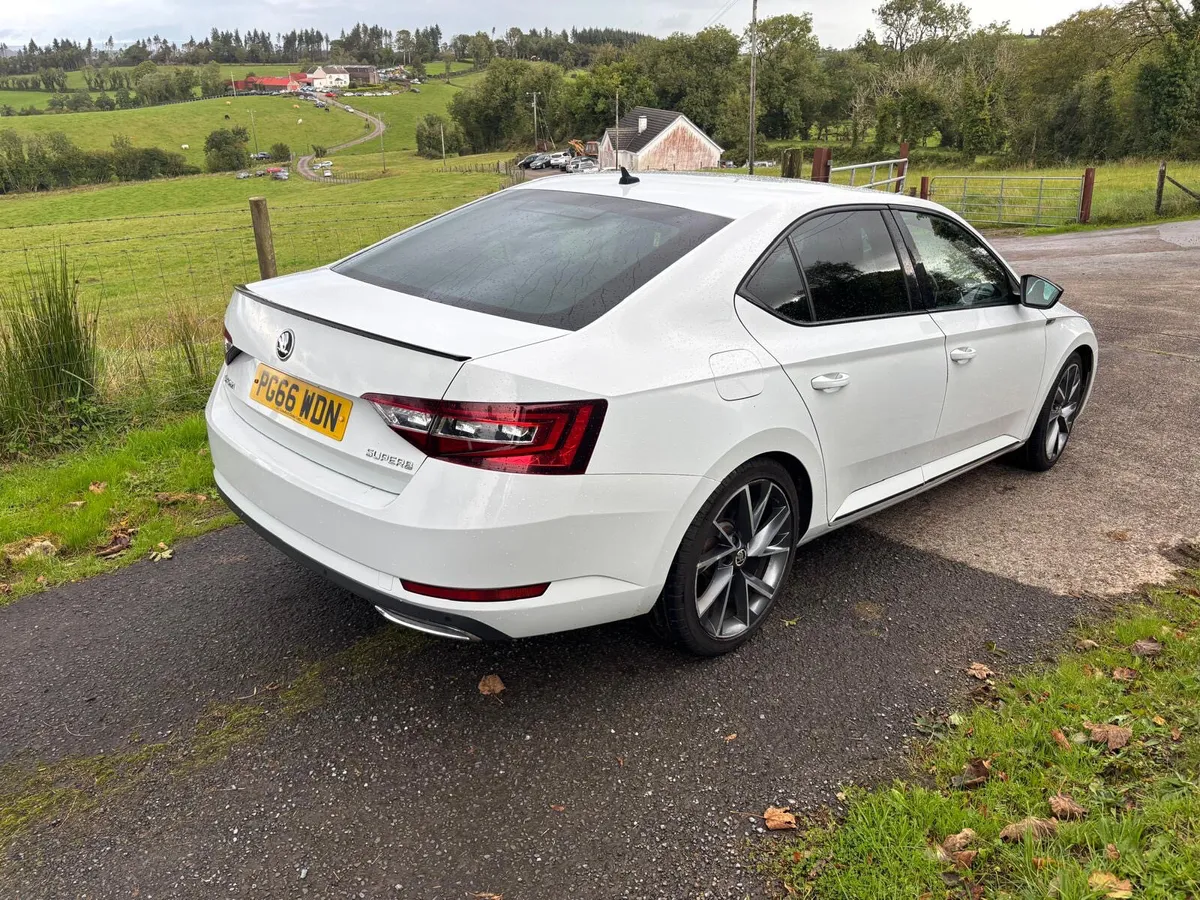 ‘17 Skoda Superb 2.0 Tdi Cr Sportline (Low Nox 0.0 - Image 4