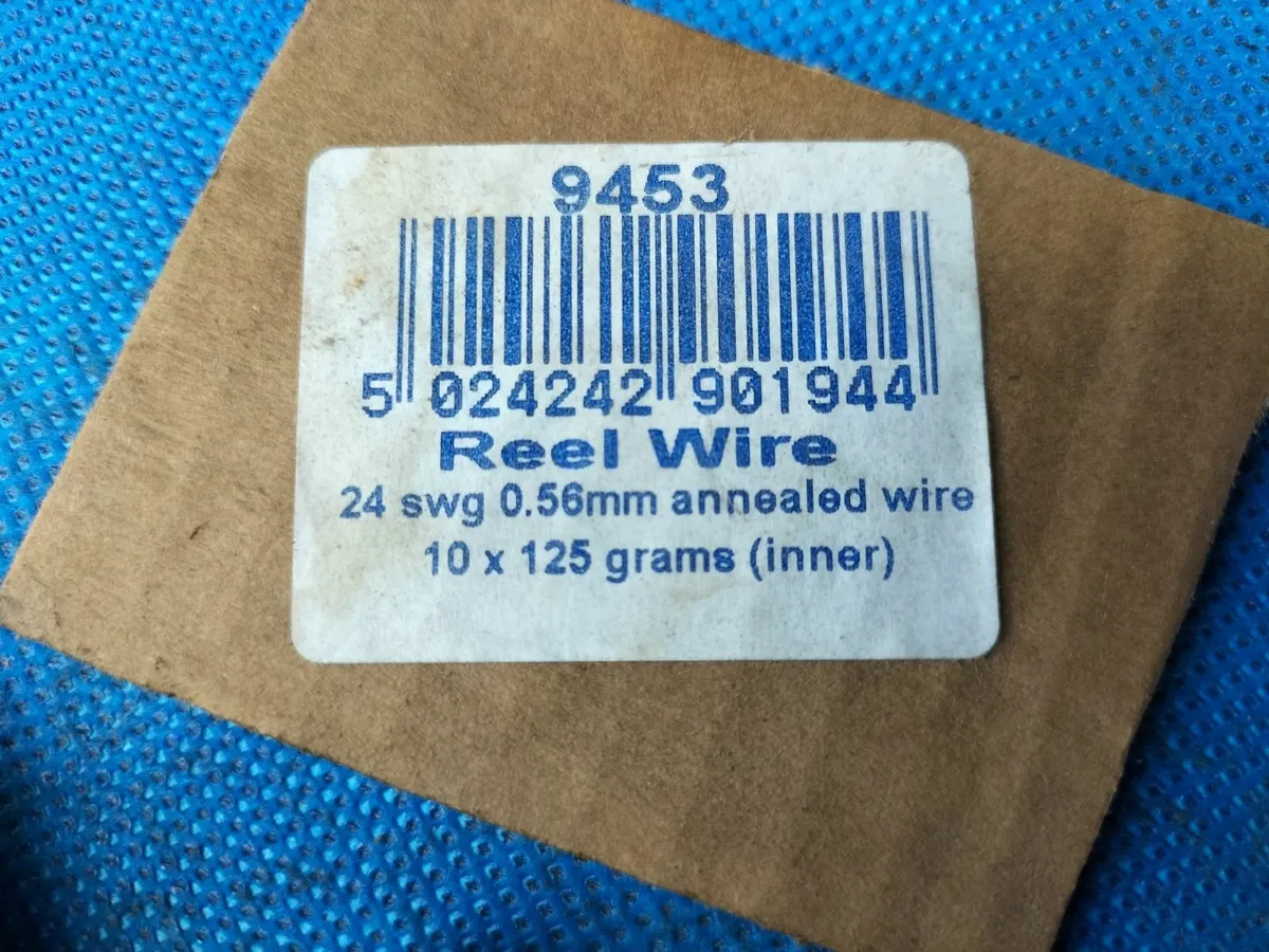 4 Rolls of Fine Steel Wire - Image 2