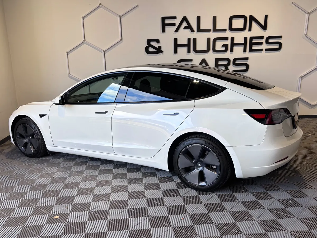 2021 TESLA MODEL 3 3 LONG RANGE AWD - Image 4