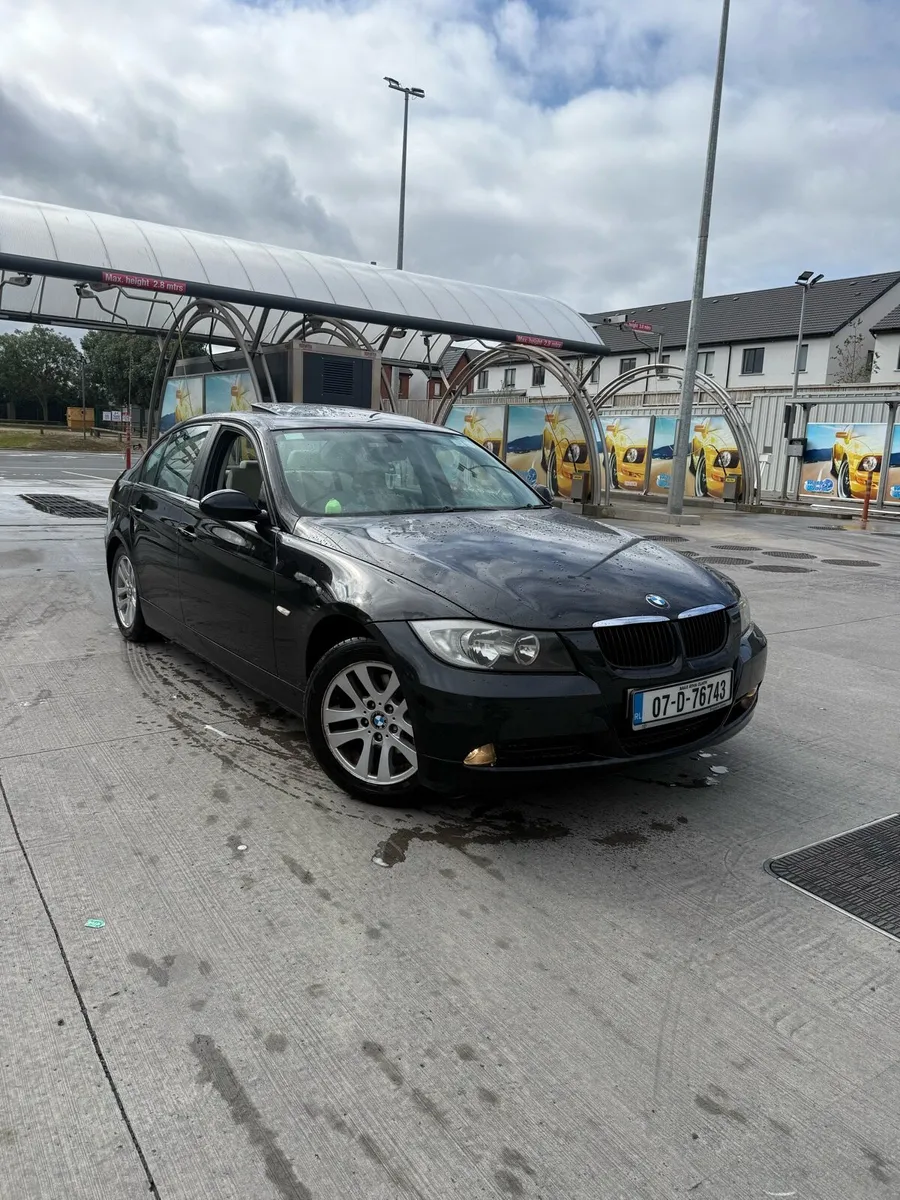 2007 BMW 318i sunroof - Image 1