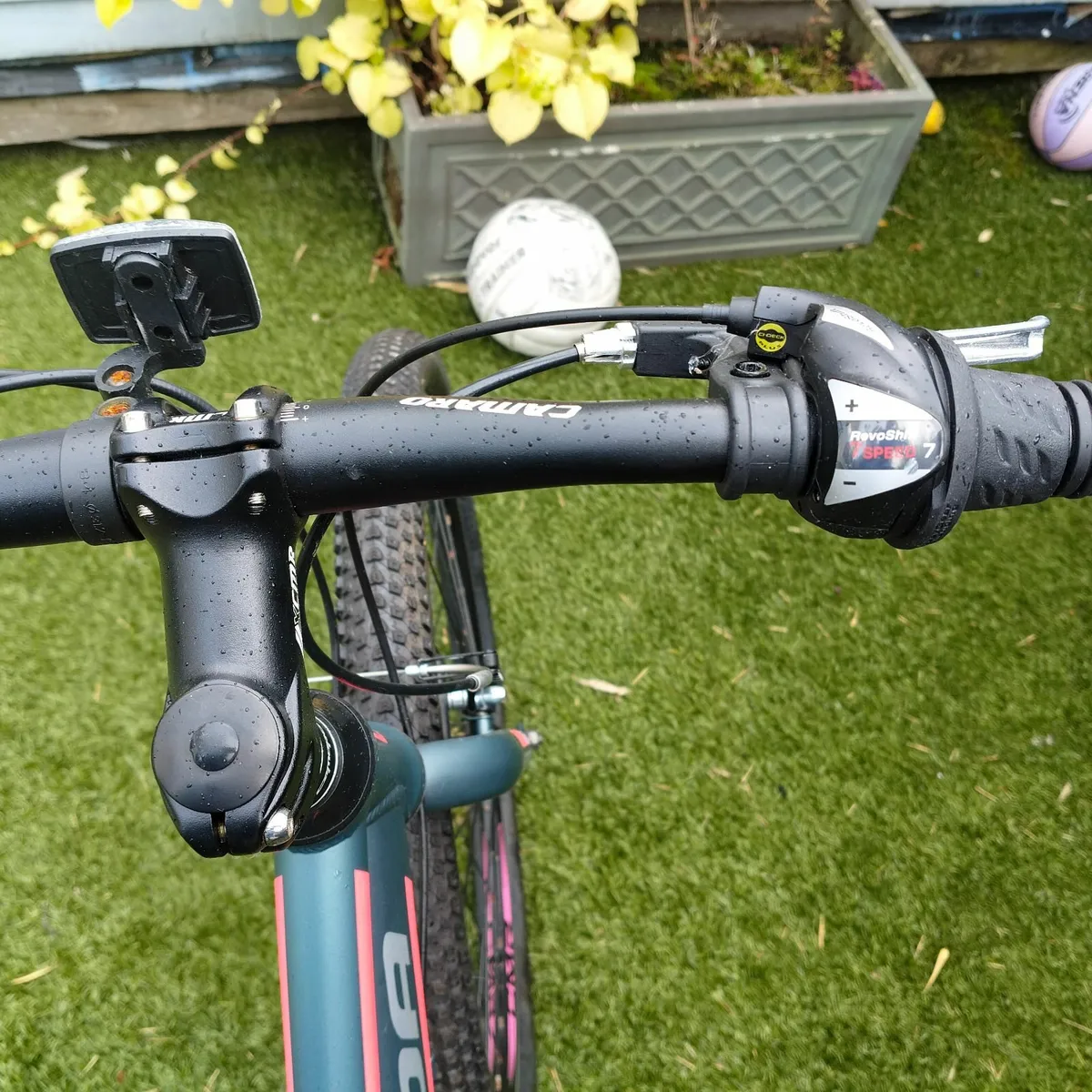 Girls Mountain Bike - Image 2