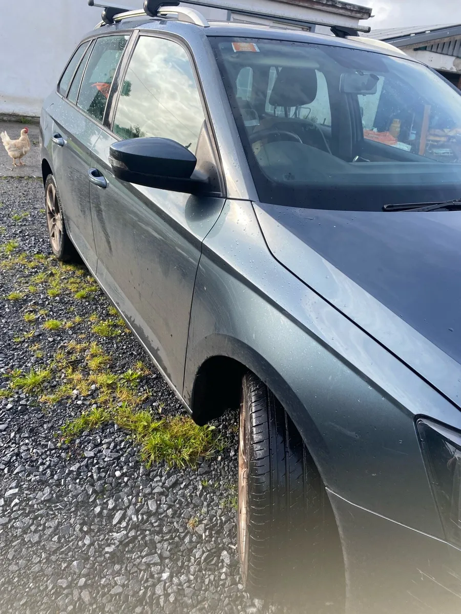 Skoda fabia estate - Image 4
