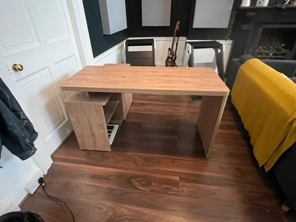 Office Desk L-Shaped - Image 1