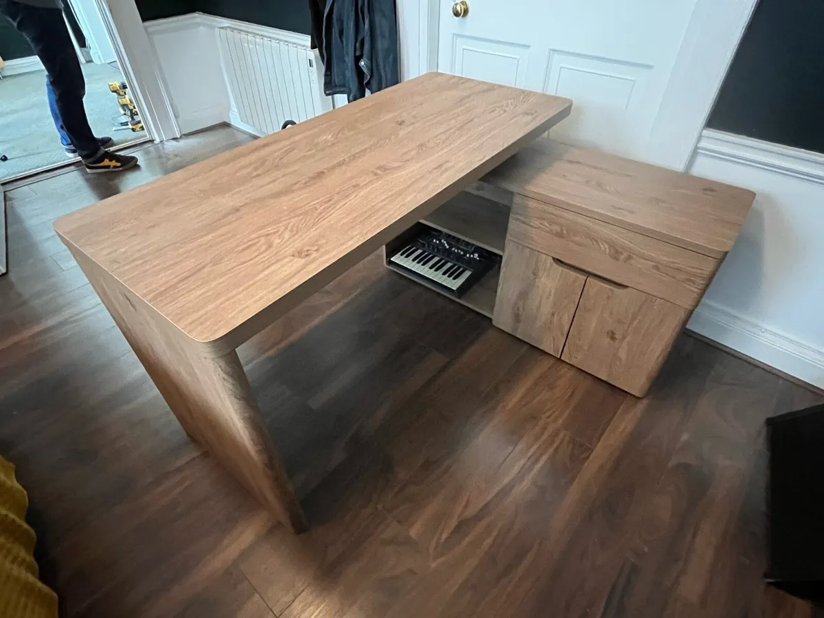 Office Desk L-Shaped - Image 2